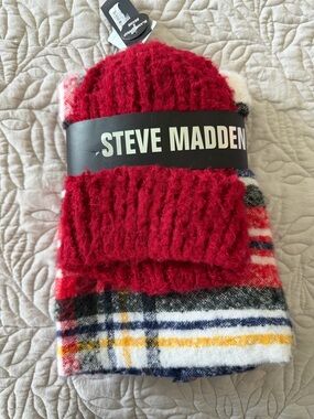 Steve Madden Red Plaid Cozy blanket wrap & beanie